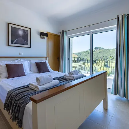 Vila Sunset Haven *
